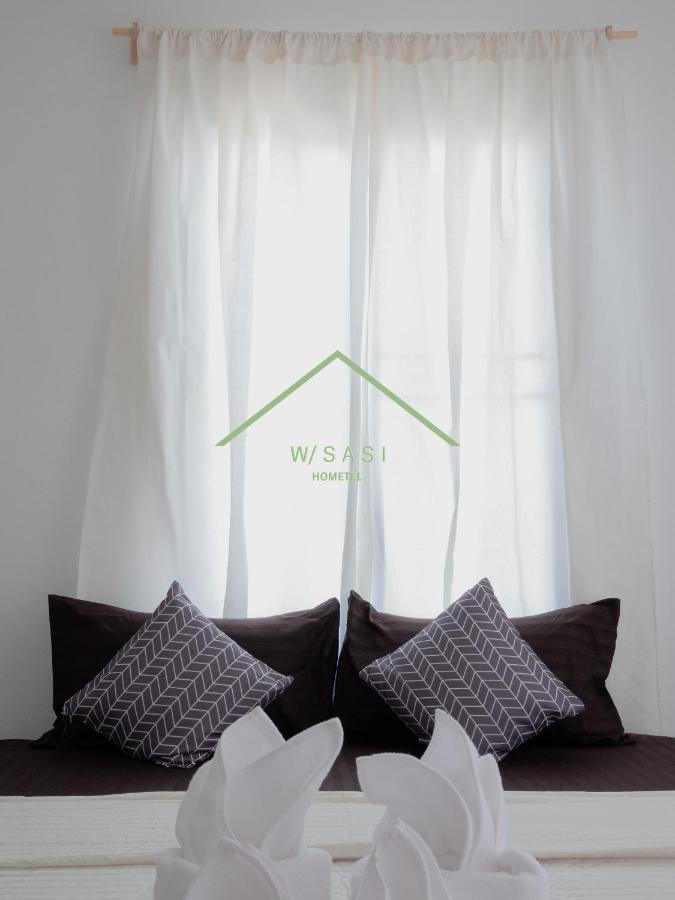 W/Sasi Hometel วิษศศิโฮมเทล นครพนม Kültér fotó