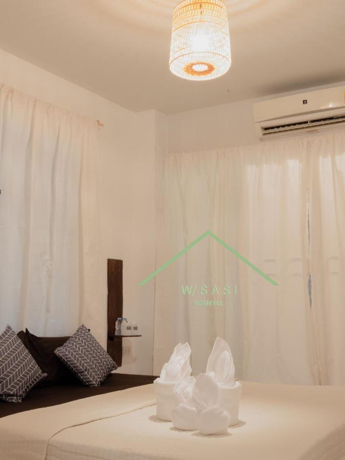 W/Sasi Hometel วิษศศิโฮมเทล นครพนม Kültér fotó